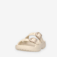 Crocs CR.212867-FRAP Saturday Enamel Buckle Sandali beige da donna