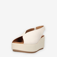 Inuovo 123133-CREMA Sandali crema da donna con la zeppa
