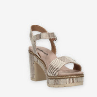 Refresh Sandali taupe da donna con tacco e plateau rivestiti