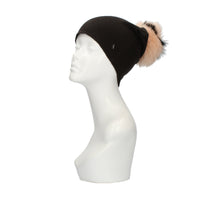 Cappello con pon pon