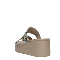 Crocs Brooklyn Mid Wedge W