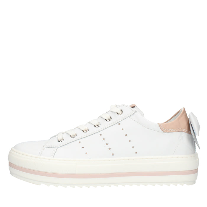 Sneakers con fiocco