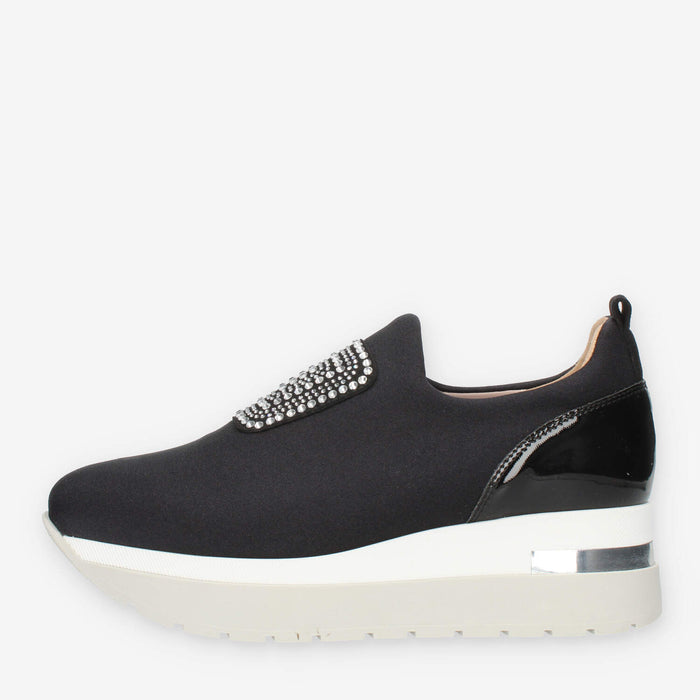 Comart Slip on nere da donna con pietre