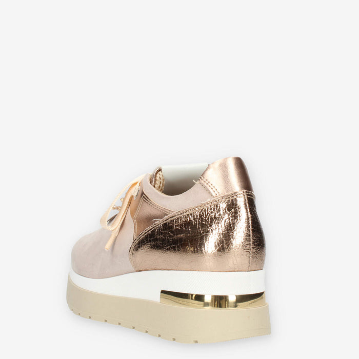 Comart Sneakers nudo da donna con applicazioni in tinta