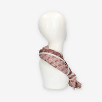 Guess Foulard quadrato beige e bianco logato 135 x 135 cm