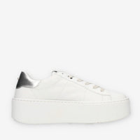Ed Parrish Eva Sneakers da donna bianche e argento con fondo platform