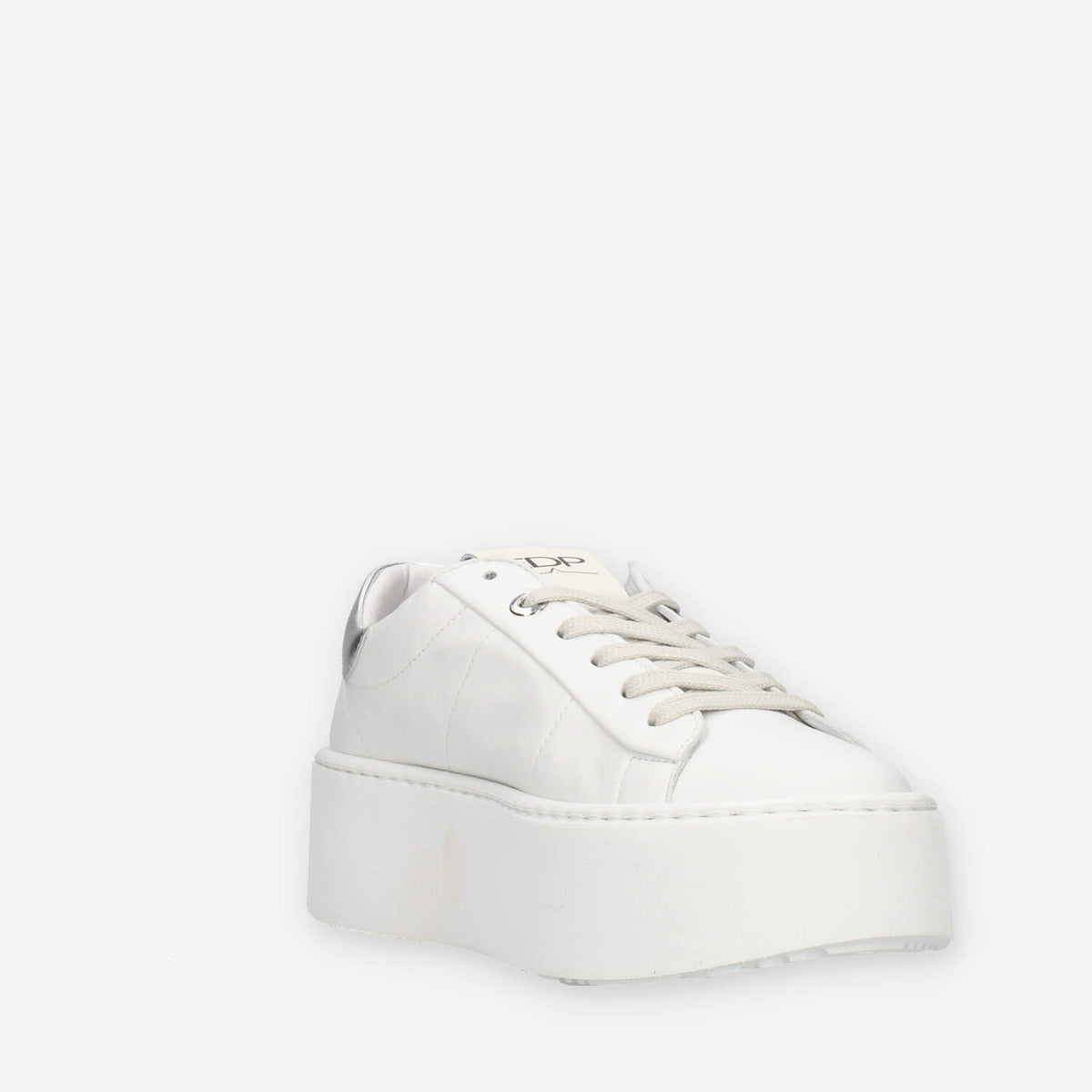 Ed Parrish Eva Sneakers da donna bianche e argento con fondo platform