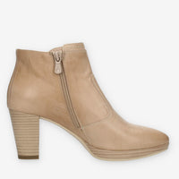 Nero Giardini Stivaletti da donna beige con tacco