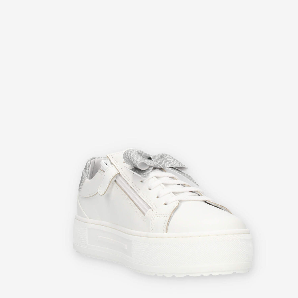 Nero giardini Sneakers basse bianche e argento con fiocco glitterato