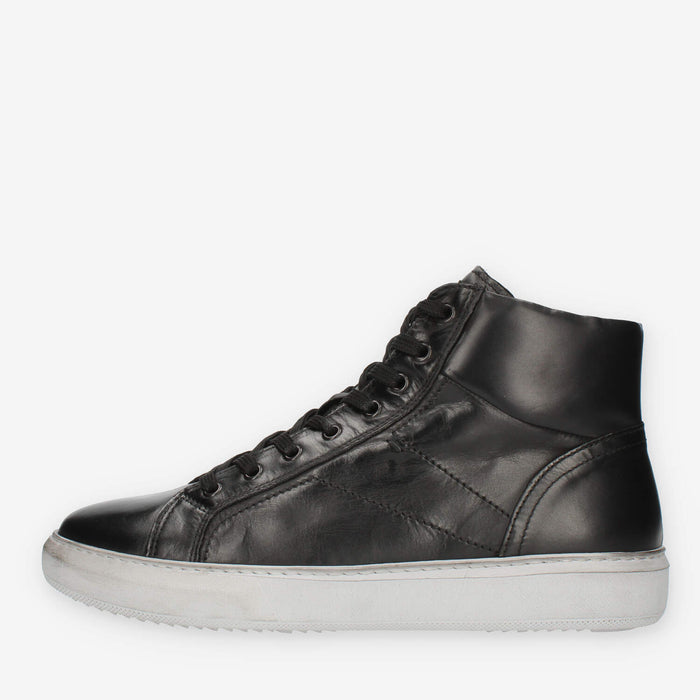 Nero Giardini Sneakers alte nere da uomo con fondo grigio