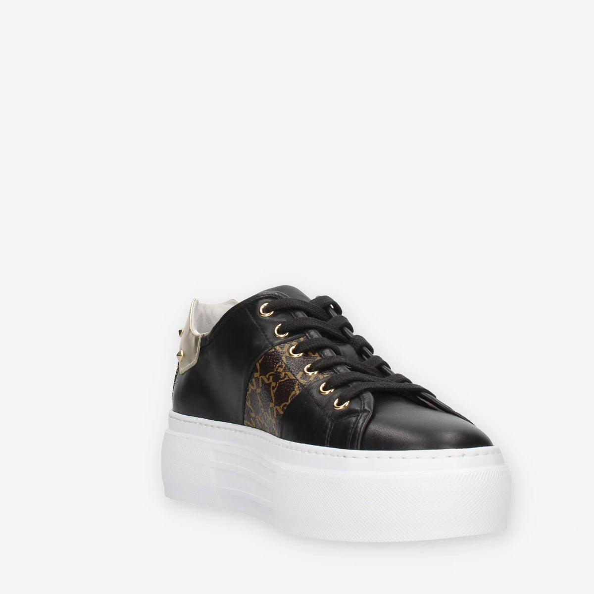 Nero Giardini Sneakers nere da donna con borchie
