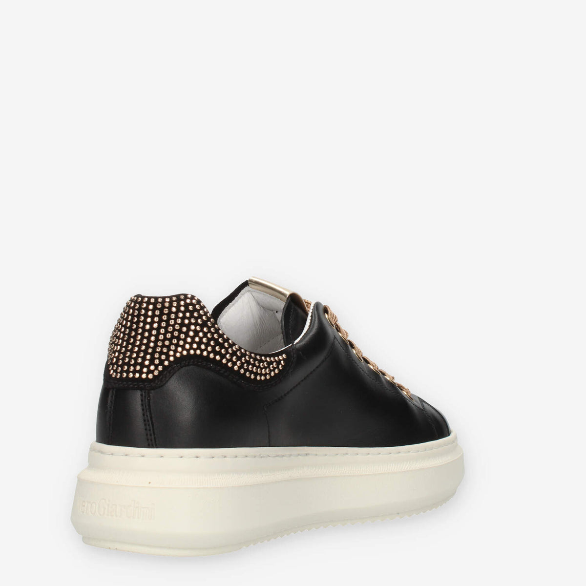 Nero Giardini Sneakers nere con mini borchiette