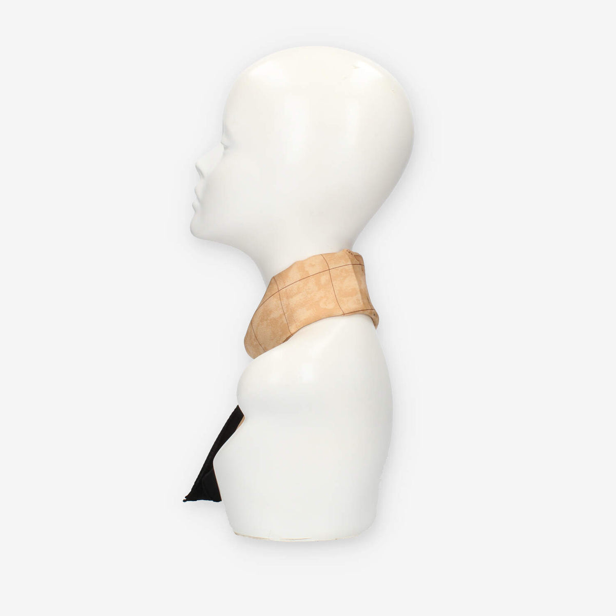 Alviero Martini Prima Classe K3190-ALOE-0001 Foulard quadrato grande nero e Geo Classic