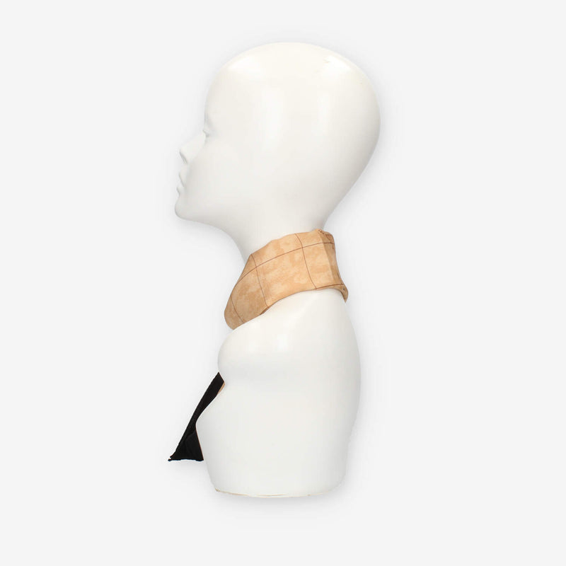 Alviero Martini Prima Classe K3190-ALOE-0001 Foulard quadrato grande nero e Geo Classic