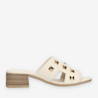 Melluso Sandali scalzati crema con borchie
