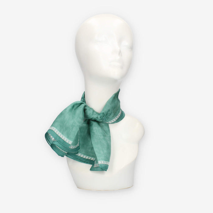 Alviero Martini Prima Classe Foulard quadrato in seta Geo Color verde