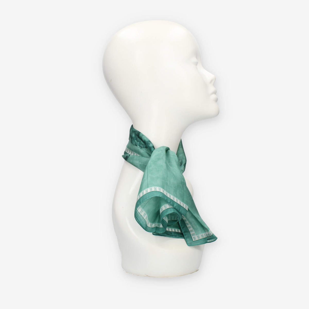 Alviero Martini Prima Classe Foulard quadrato in seta Geo Color verde