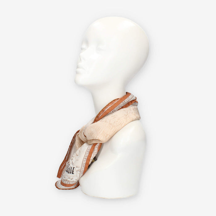 Alviero Martini Prima Classe Sciarpa in seta Geo Logo